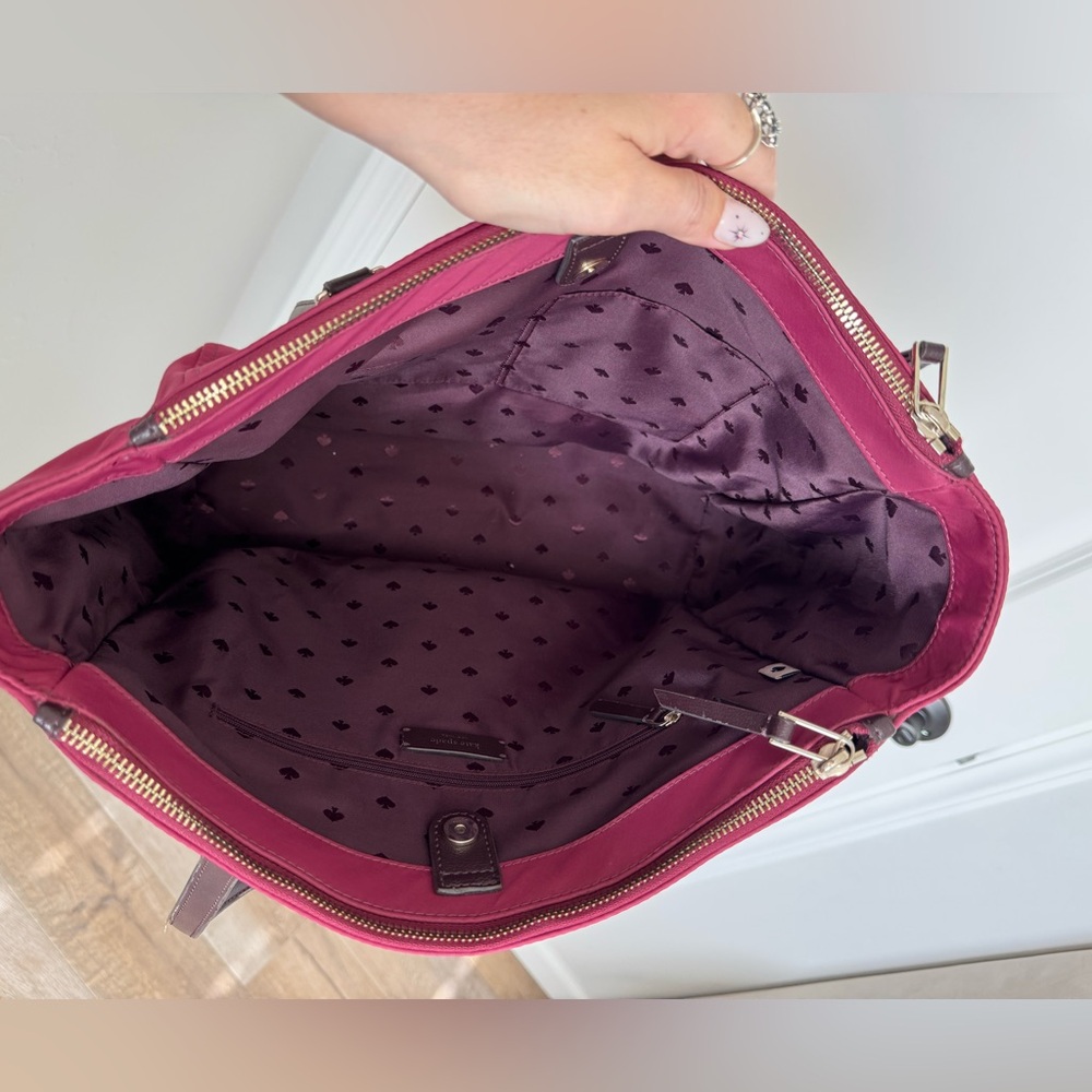 Kate Spade Tote - Picture 6 of 9